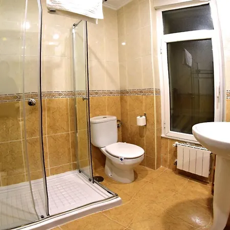 Centro ゲストハウス 3*