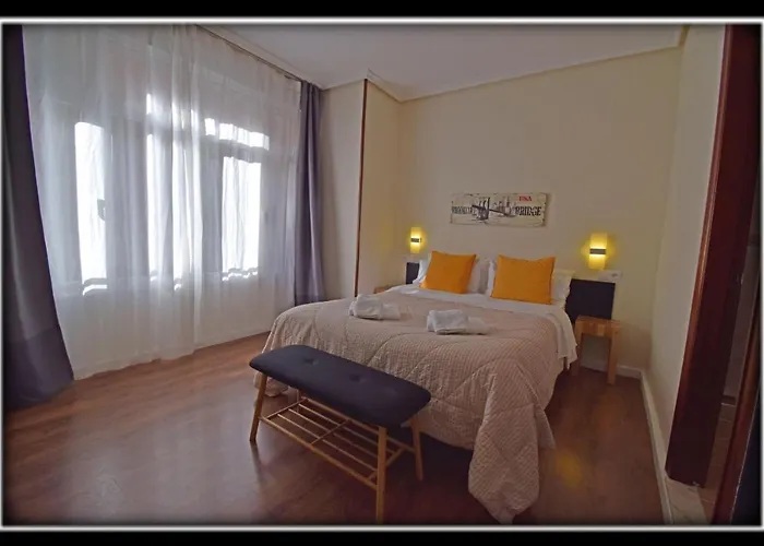 Centro בית הארחה 3*